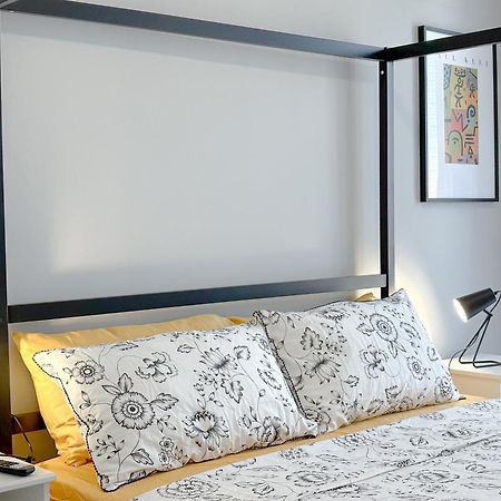 Torre 24 - Luxury Naviglio Suite Milano Eksteriør billede